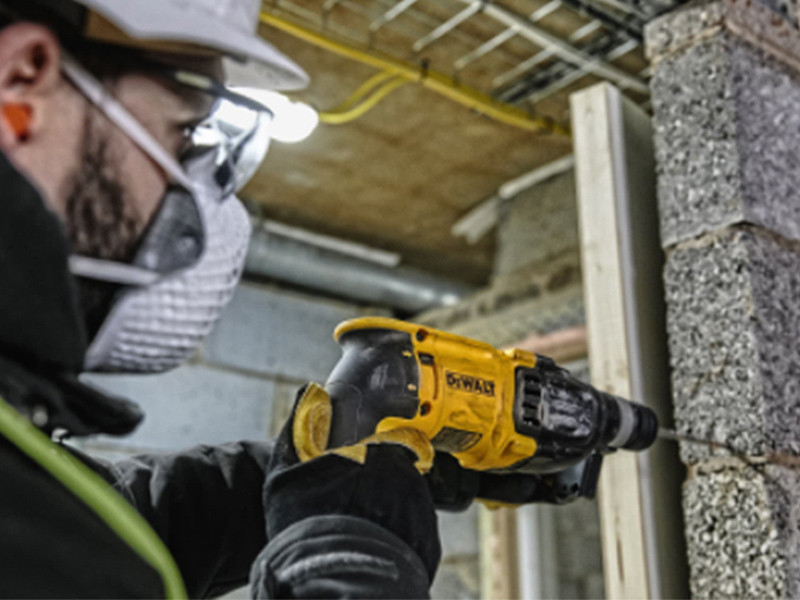 800W 26mm四溝三用電鎚鑽 D25133K